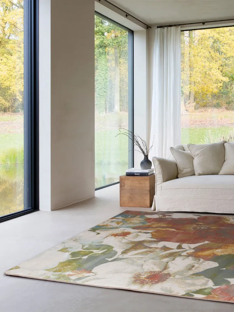 RUGS & CARPETS